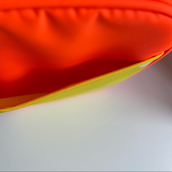 J. Crew Snaggletooth Monster Kid’s Lunch Box NEW - Picture 6 of 13